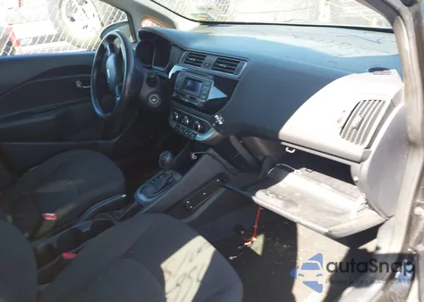 2017 Kia Rio Lx z USA, uszkodzony, nr VIN KNADM5A34H6007440